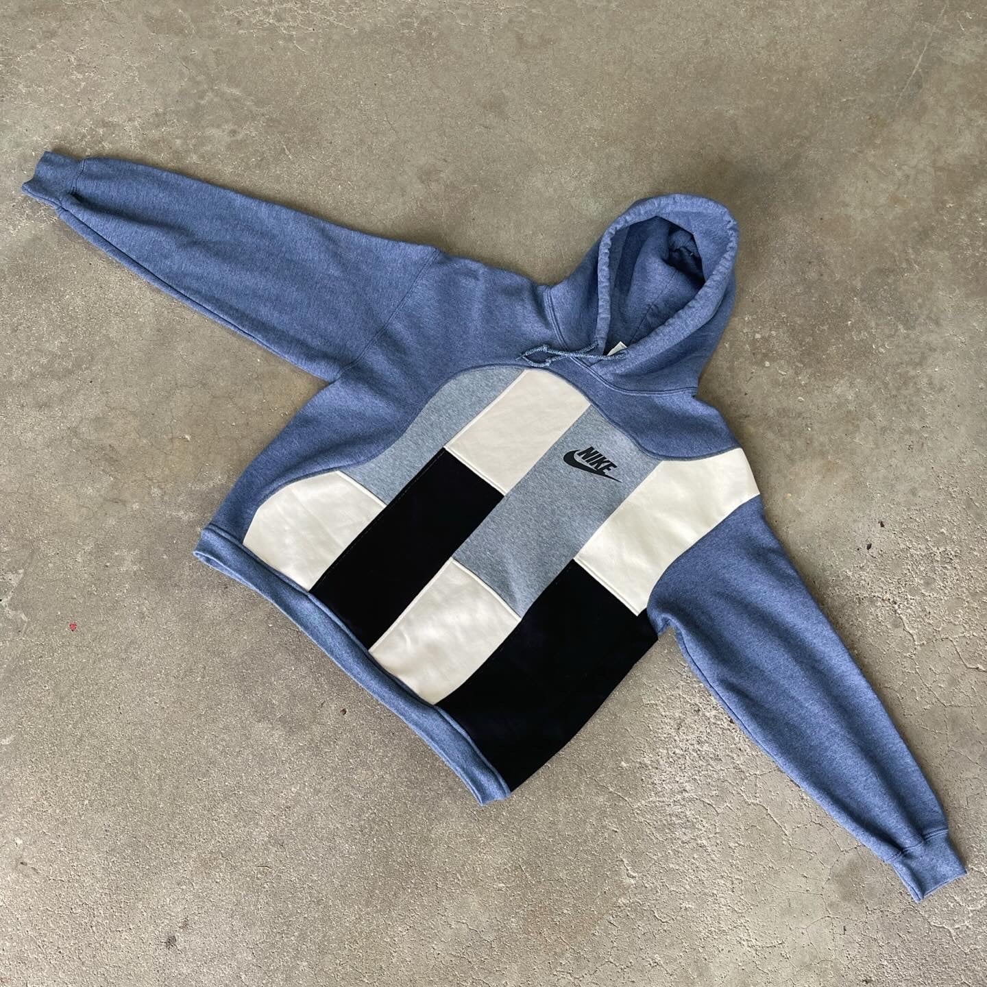checkered wave hoodie